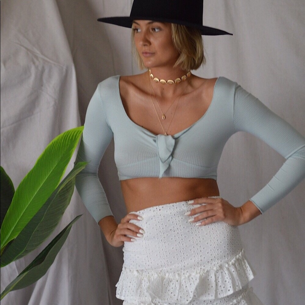 Ribbed Crop Top - Picture 3 of 5